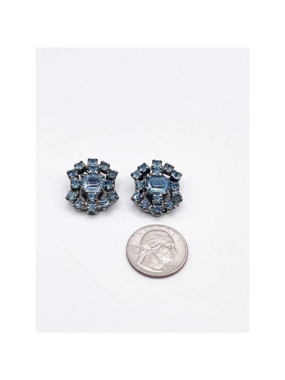 Vintage Silver Tone Blue Rhinestone Floral Cluster Clip-On Earrings Retro MCM